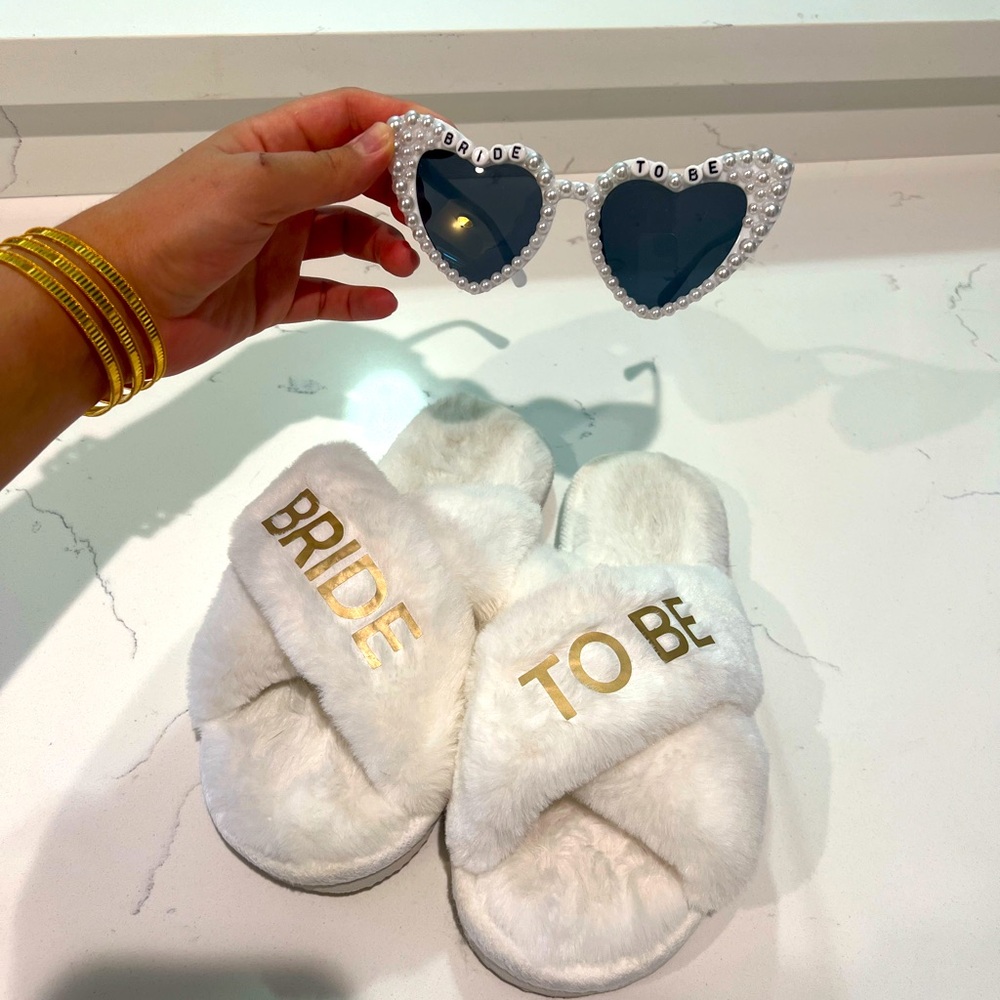 Bride to be Slippers and Sunglasses